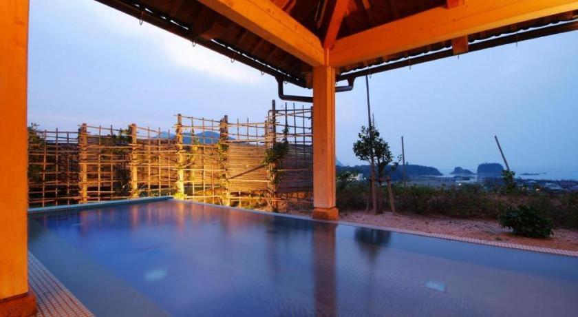 Отель Ukawa Onsen Yoshino No Sato Кётанго Экстерьер фото